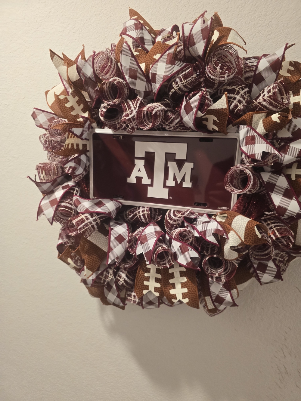 W132 - A&M Football Wreath - Home Holiday Décor